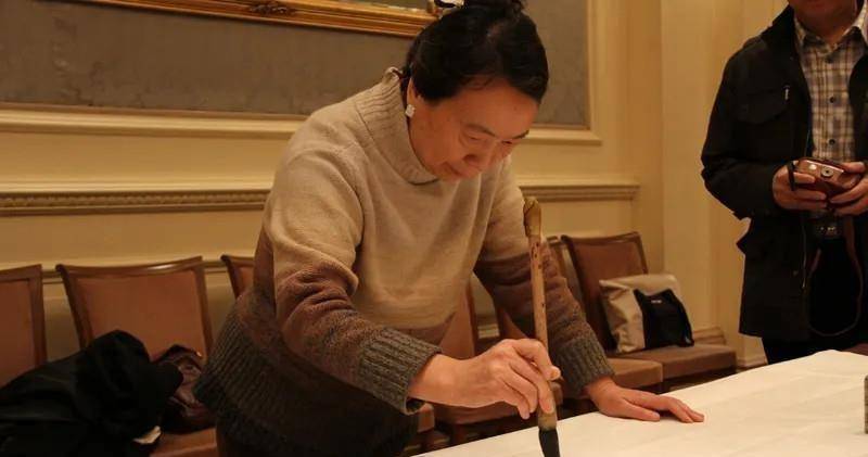 2013年,爱新觉罗后人 状告北京一村民:我家祖坟成了猪圈_陈全林_墓地