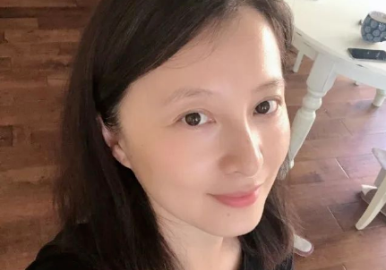 她嫌丈夫丑不想要孩子丈夫给她245万生下女儿后一家人怎样了