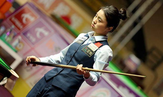 原创伟大时刻白雨露65绝杀世界第一中国00后首夺斯诺克女子世锦赛冠军