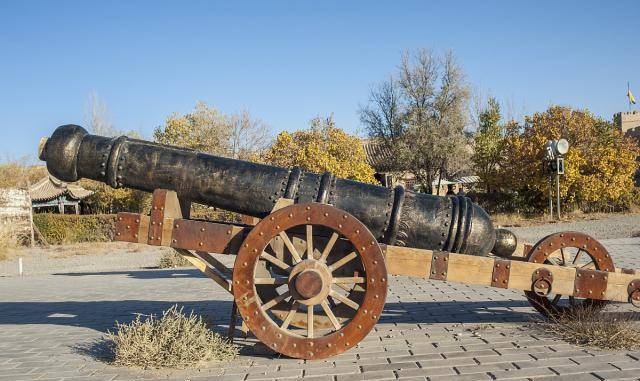 原创清朝火药技术倒退清朝火器营所装配的火炮到底具备怎样的水准