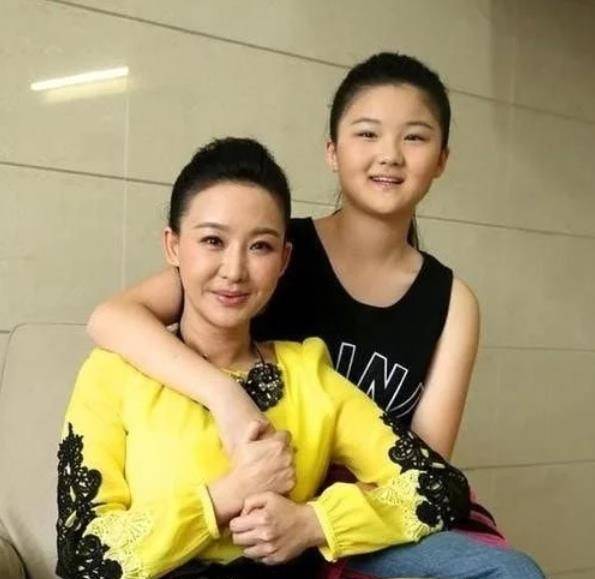 买红妹真是为女人争光,被孙楠分手走出阴霾,孙楠却没有了荣光_辛欣