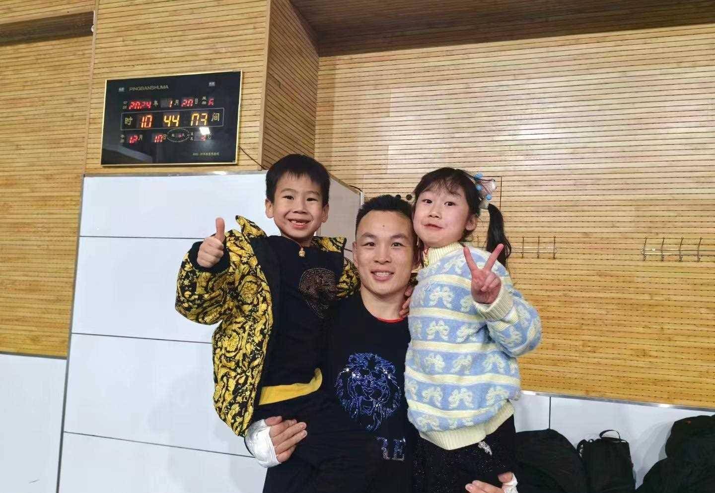 铁英华飘扬在武林风里的一面旗帜