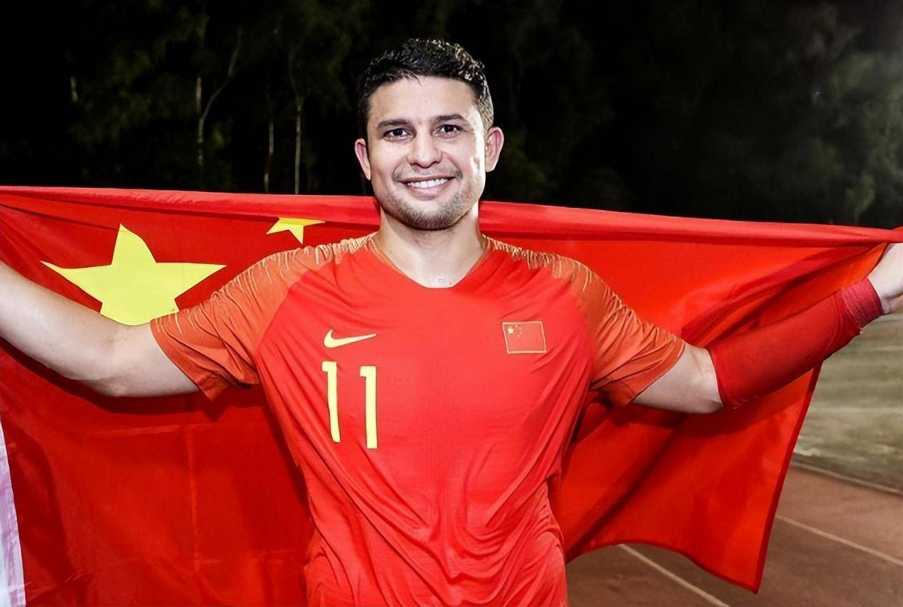 原创宣布重返国足35岁艾克森激动表态上5分钟也行伊万就5分钟