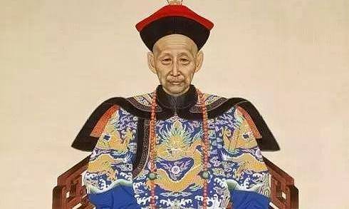 首先接受胤禄的并不是别人,而是皇室宗亲——庄亲王博果铎,他们本质上