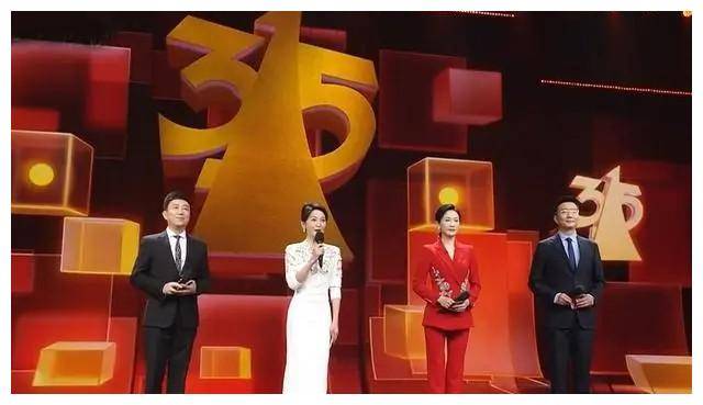 315晚会收视率破2大学生吃货成最大受害者陈伟鸿一哥龙洋缺席