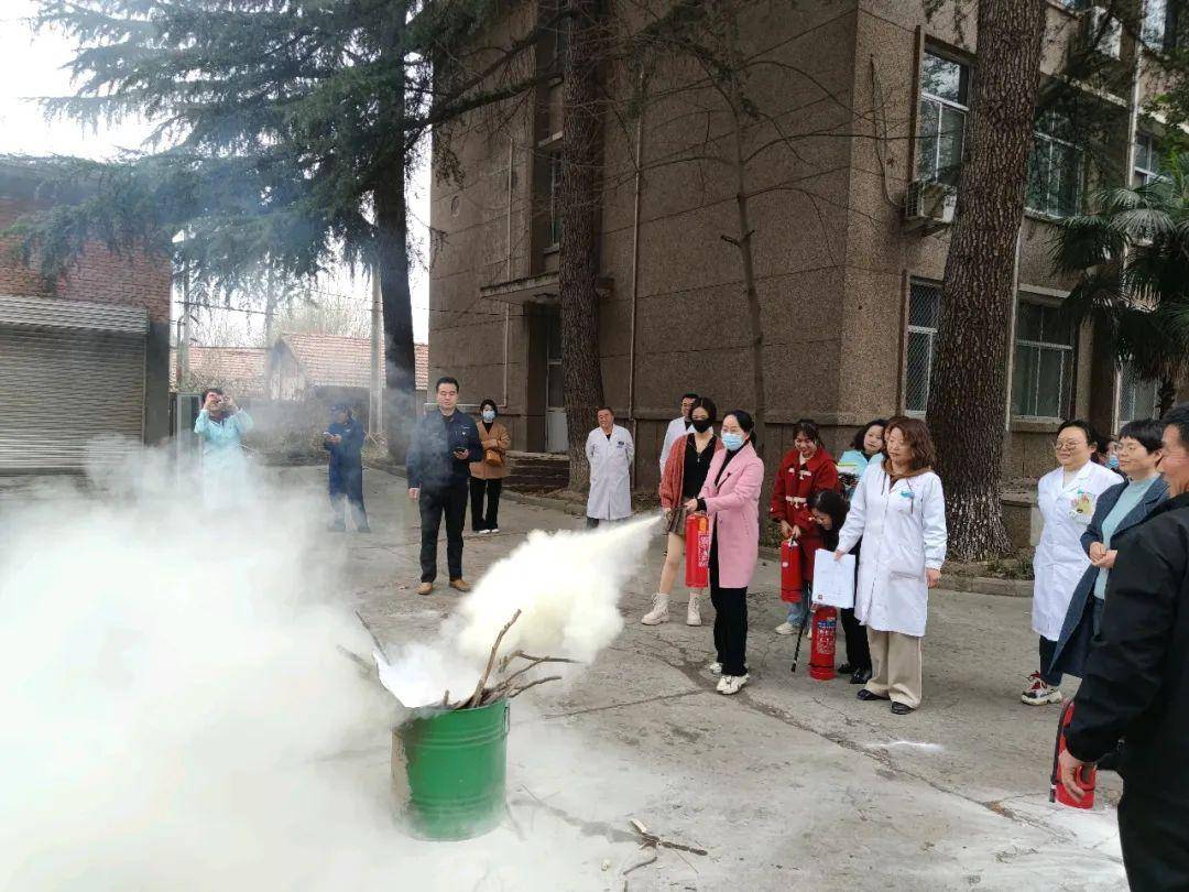 原创宝钛医院开展消防安全知识培训及消防安全应急演练