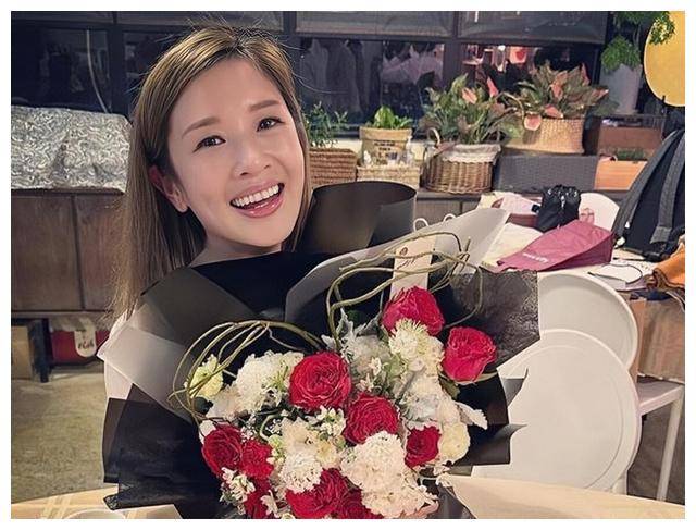 菊梓乔友情不减._麦美恩_节目_生活