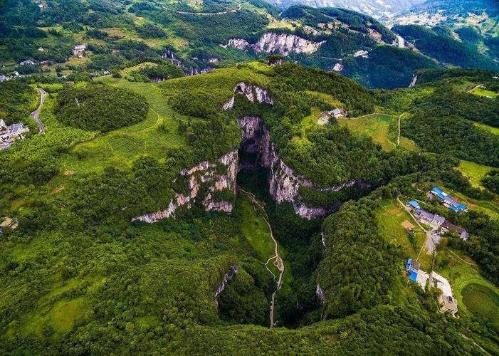 重庆武隆乌江两日游本地纯玩小团定制轻松游不购物不赶路