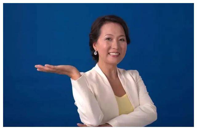 从神鹿退役到移民美国三孩三爹的王军霞步入新生活