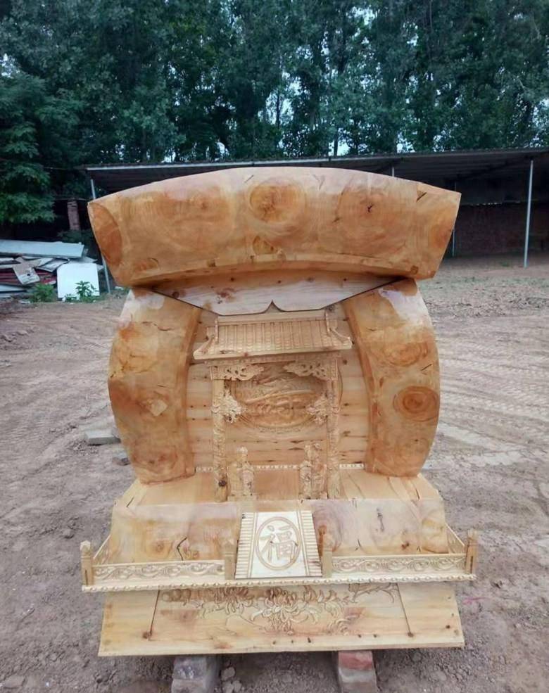 农村下葬3个忌讳动土有蛇先人入土还有一个你知道吗