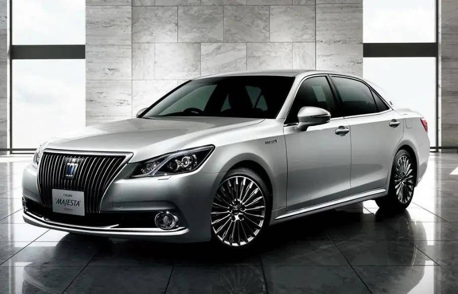 国产第十四代皇冠停产,丰田在华的旗舰之路谁来续写?_搜狐汽车_搜狐网