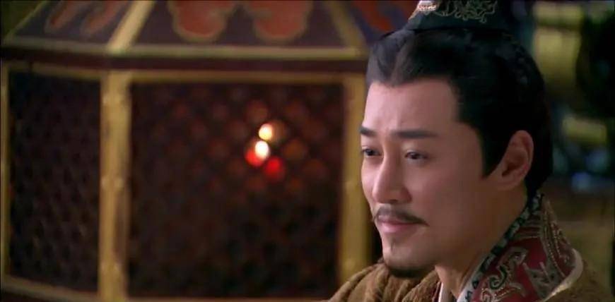 原创背柴高歌竟在墓地接受前妻施舍为老乡出头而丧身的名臣