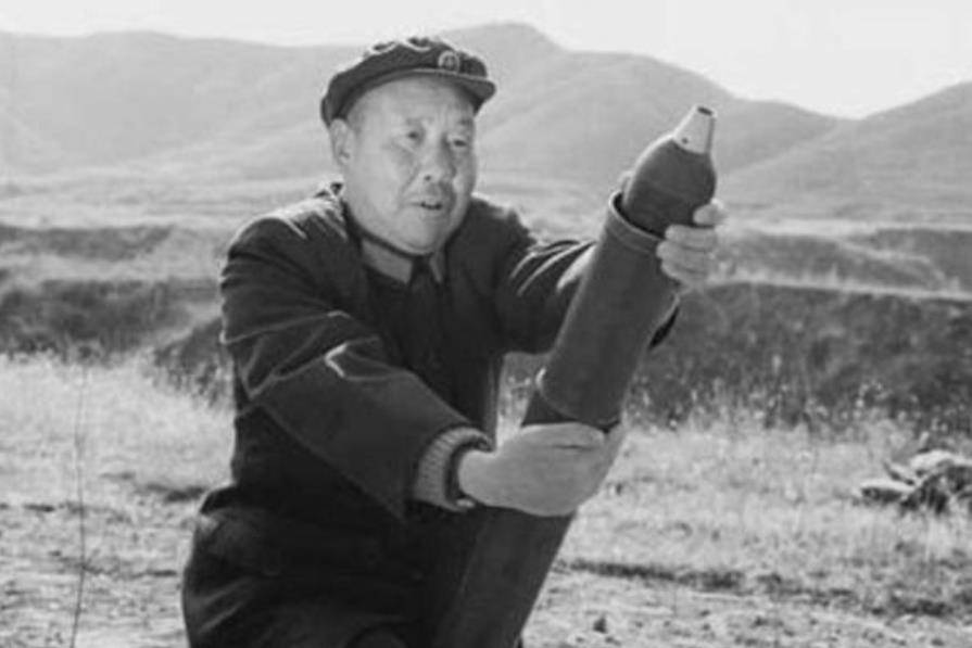 一代炮神赵章成有多牛每次打炮前必念你们的鬼魂别来找我