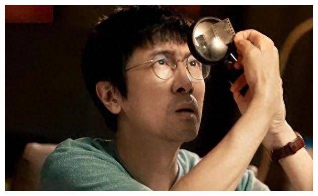 三体意想不到的新变化汪淼成女主还有叶文洁的吻戏