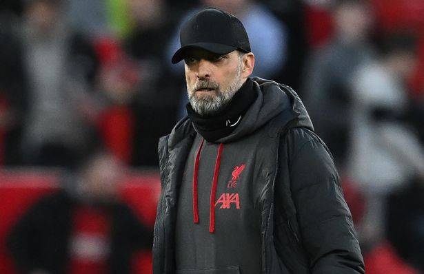 原创杰米卡拉格指责利物浦球星在曼联失利期间以慢动作踢球