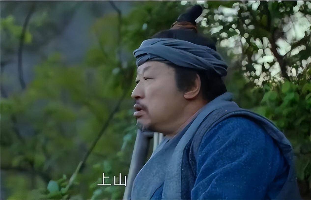 原创他一手捧红靳东和王凯自己却在跑龙套王凯领奖当众下跪感恩