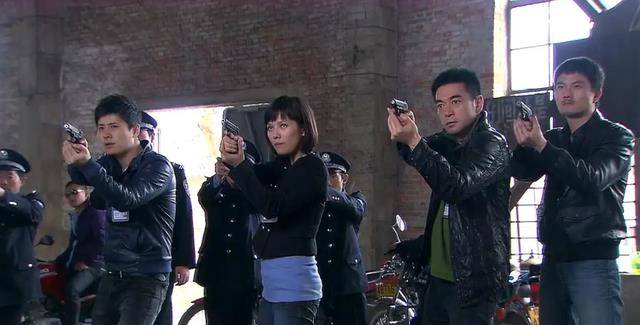 原创乔四王牌打手莫磊曾香车美女纸醉金迷晚年却捡垃圾为生