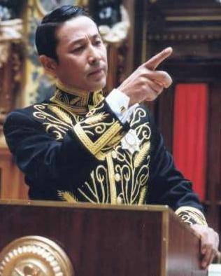原创隐藏34年父亲竟是陈道明不靠父母不炒作还是那么优秀