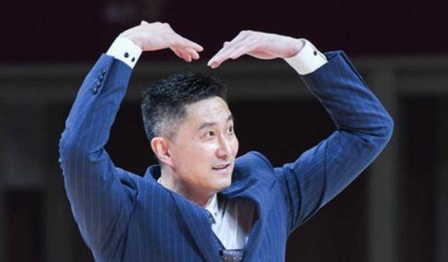 广东男篮迎来新星169表现乔丹贝尔助胜四川朱芳雨和杜锋喜笑颜