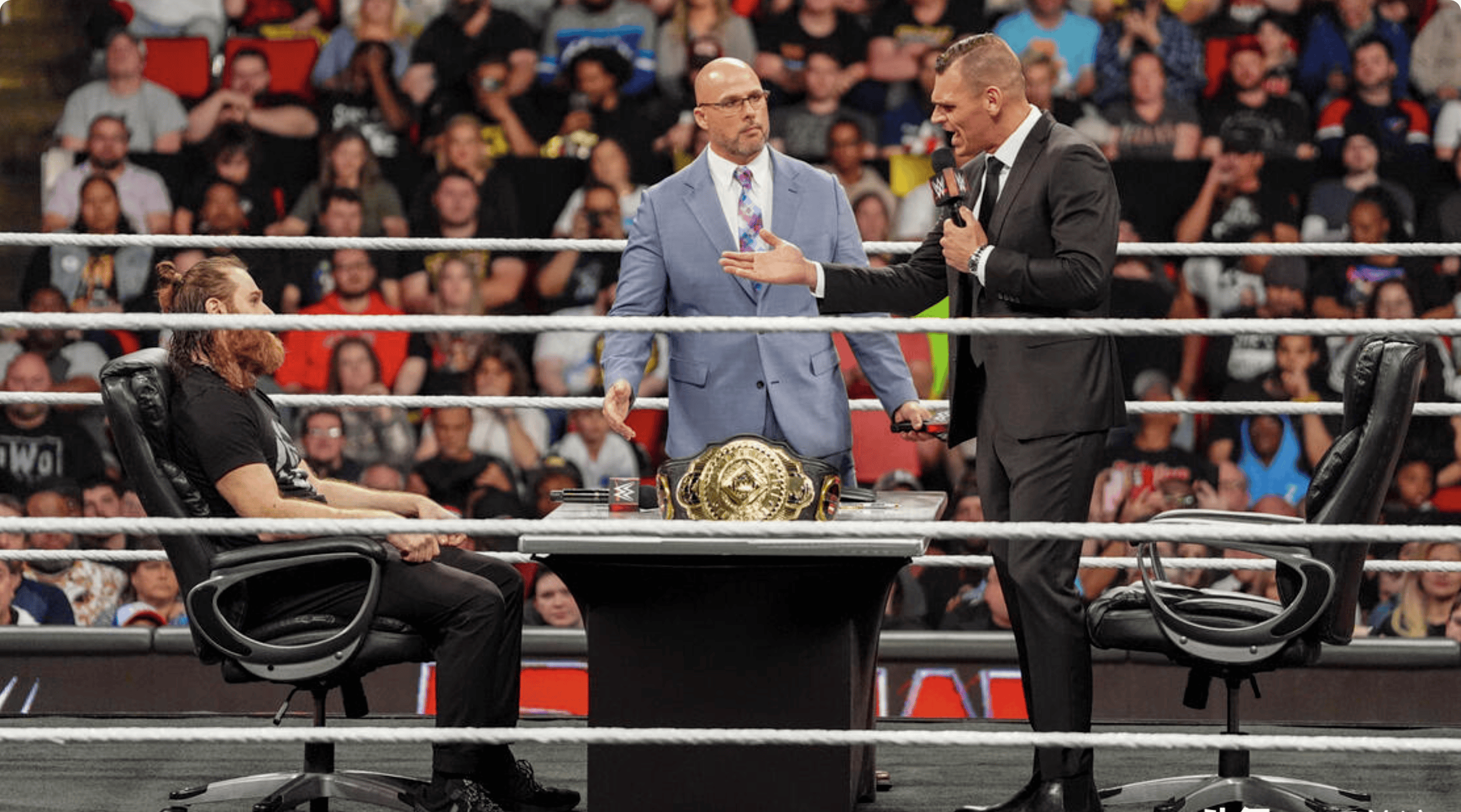 原创raw杰遭血统攻击被科迪救助科迪与海曼达成协议本周直面罗曼