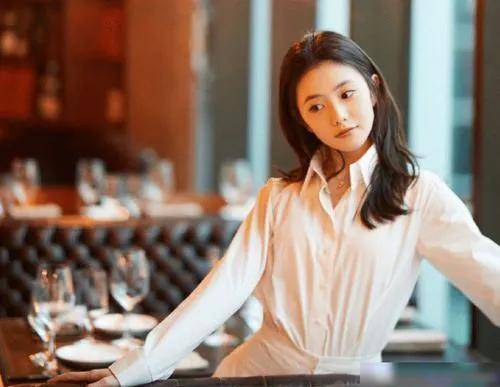 原创演戏尴尬的偶像明星瞪眼抠图不会哭装傻充愣求表扬还要脸吗