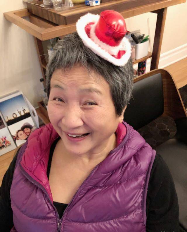 原创当年的郑佩佩有多美飒爽英姿不输林青霞一生未演过花木兰成遗憾