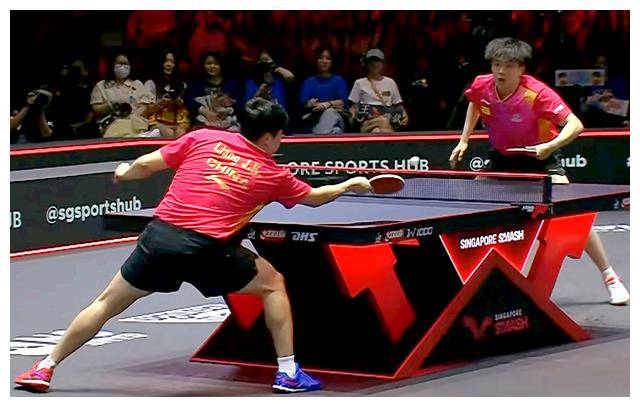 国乒包揽5冠王楚钦夺得大满贯赛冠军乒乓球赛收官