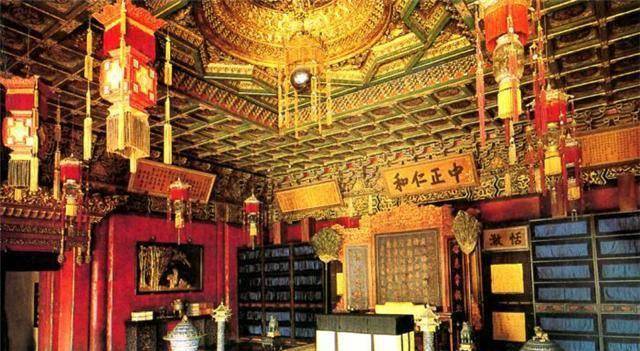 历史上的皇宫宫殿,和影视剧中有很大差别?尤其是皇后住的坤宁宫