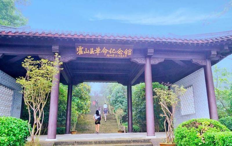 原创师长出身黄埔上级却评价作战虽然勇敢但军事能力薄弱