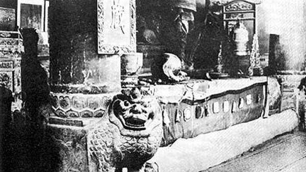 原创倒戈将军石友三火烧少林寺绝版老照片曝光烧毁前的真实面貌