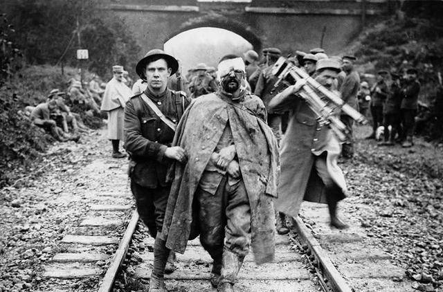 第一次世界大战伤亡图片