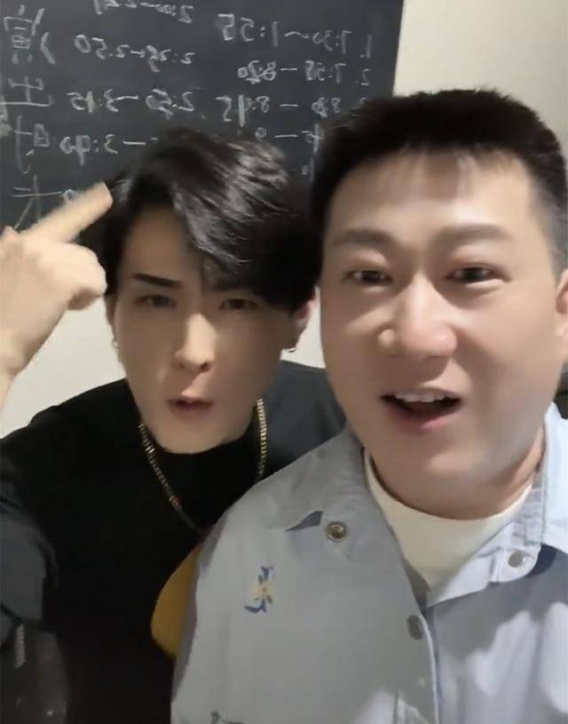 队长回应,当事人发文,德云社这俩演员分开了_关九海_张霄白_搭档