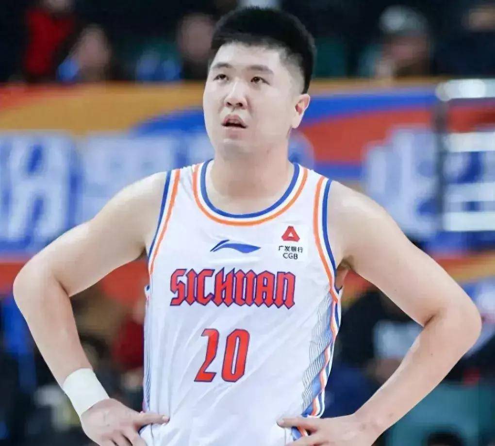 cba三热点:广东弃将成四川核心,继伟砍31分9助,廖三宁场均20 6