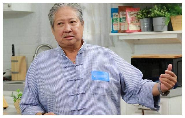 洪金宝畅谈成龙"变老":大师兄倾心兄弟情义,怒斥恶意营销