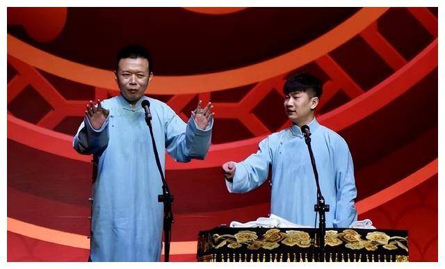 噢,看着那从头到尾坐无虚席的观众席啊,你们能感受到孟鹤堂和周九良的