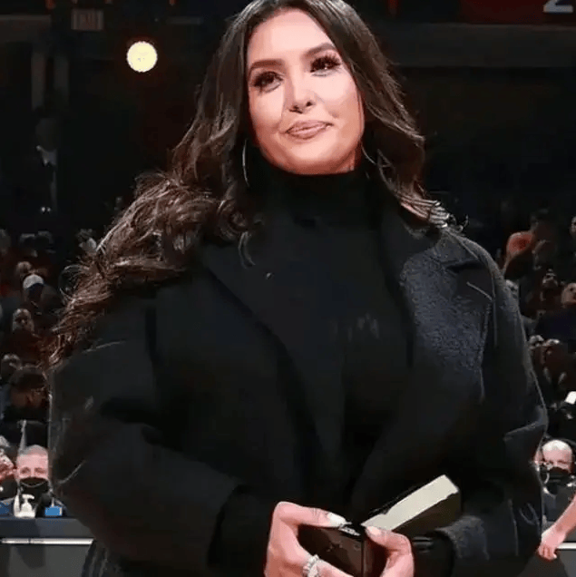 科比遗孀瓦妮莎的复杂人生与流言背后的真相,嫁给乔丹并已怀孕?