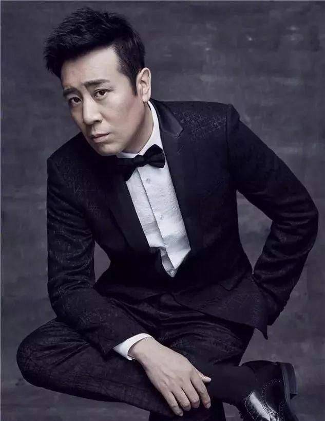 原创原创叔圈顶流于和伟戏里角色演得淋漓尽致戏外一如既往地深情