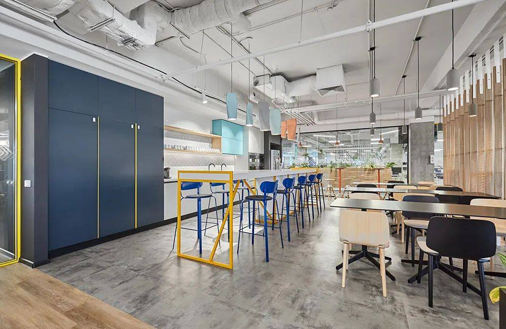 充满幸福感的治愈办公室