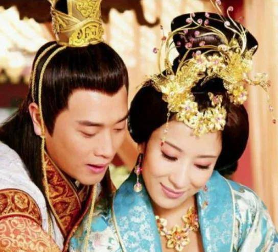 原创明宪宗朱见深和万贵妃的绝世之恋