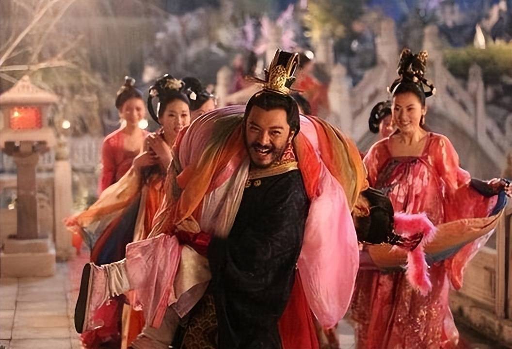 早在胡氏当太后时,其私生活便十分放荡,与奸臣和士开有染.