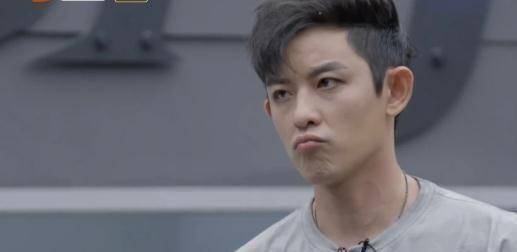 原创原创哥哥敖犬人气垫底却不主动退出他是否对得起欧阳靖的付出