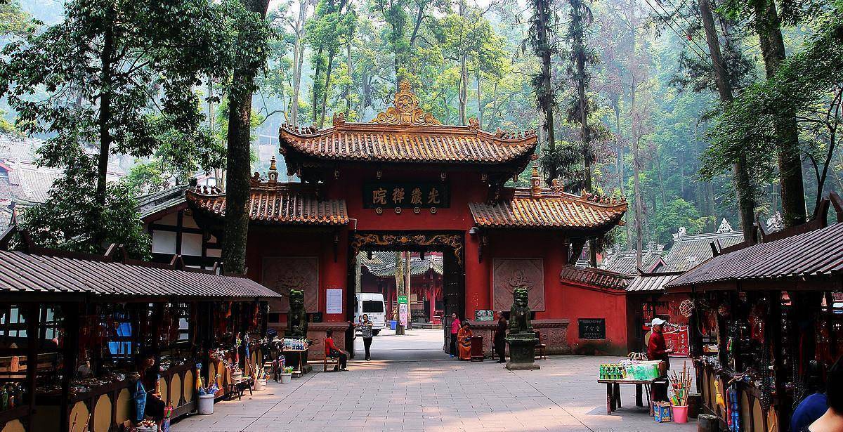 四川这个古寺,朱元璋叔父在此出家,康熙御赐匾额,门票只需2元
