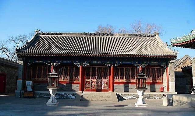 清朝规模最大的王府历经三任主人结局都不好还有人绝后