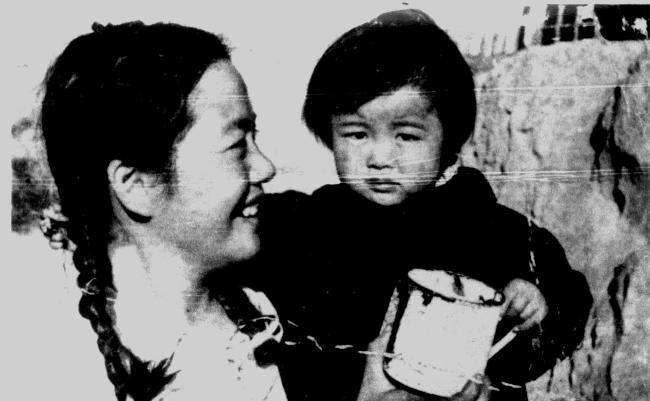 图 | 钱韵玲与女儿冼妮娜(1940年)和妻女断开联系后再婚,异国重病逝世