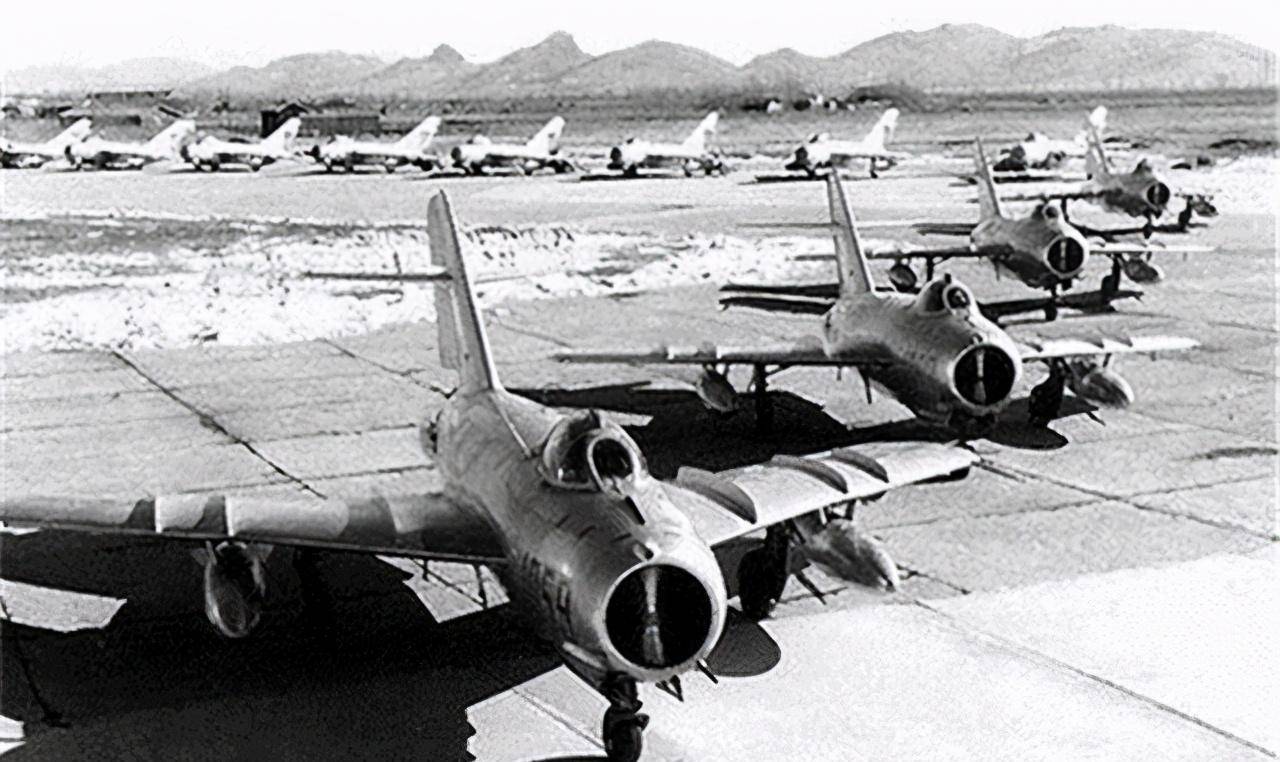 原创抗美援朝后中美海南岛空战中国凭借落后装备8比0完胜美军