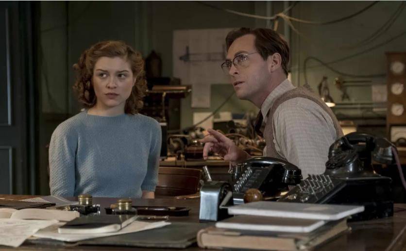 克格勃"燕子":诱捕戴高乐助手立大功,却在印尼总统面前失手_间谍_苏联