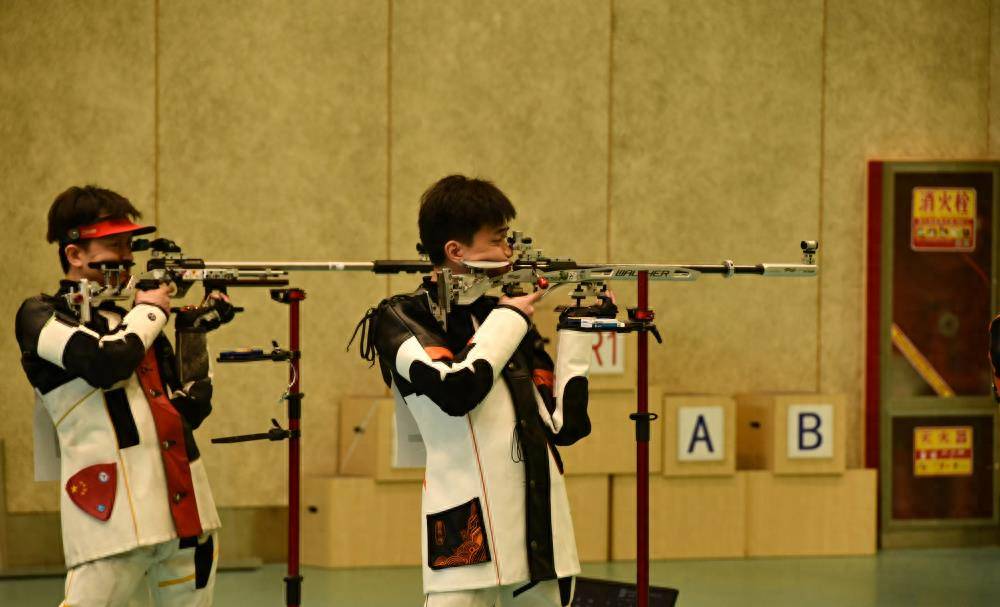 原创地方步手工具射击队巴黎奥运会参赛阵容揭晓最小的队员才17岁