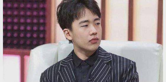 原创为啥郭麒麟越现在不想回家住当知道原因后换成是谁都会逃避吧