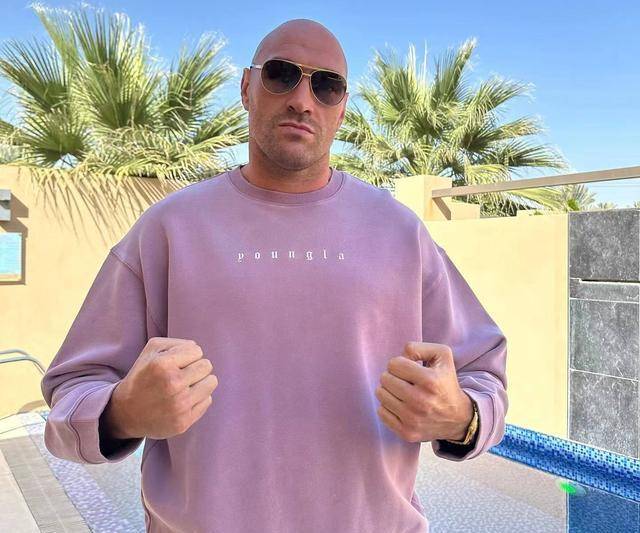 拳王富里备战焦点:体重下降,战术大转变_西克_维尔德_技术