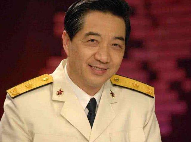 张召忠:不经过联合国授权的战争都是非法的,但有一种战争除外_纳卡_冲